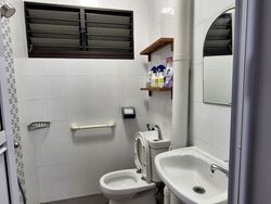 Blk 210 Bedok Town Centre (Bedok), HDB 3 Rooms #584000101